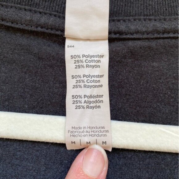 Dogwarts Harry Potter Themed Graphic Tee Shirt V-Neck Size M - Picture 4 of 6